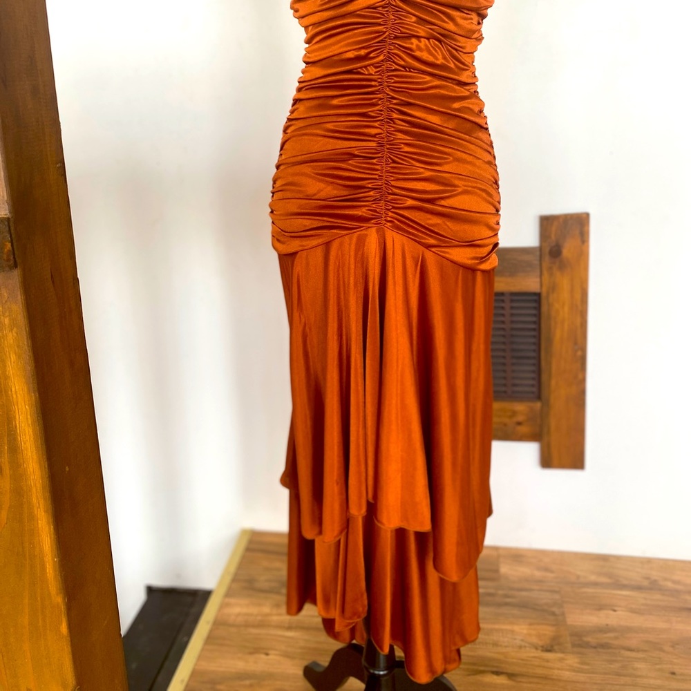 Robe chic - Picture 2 of 2